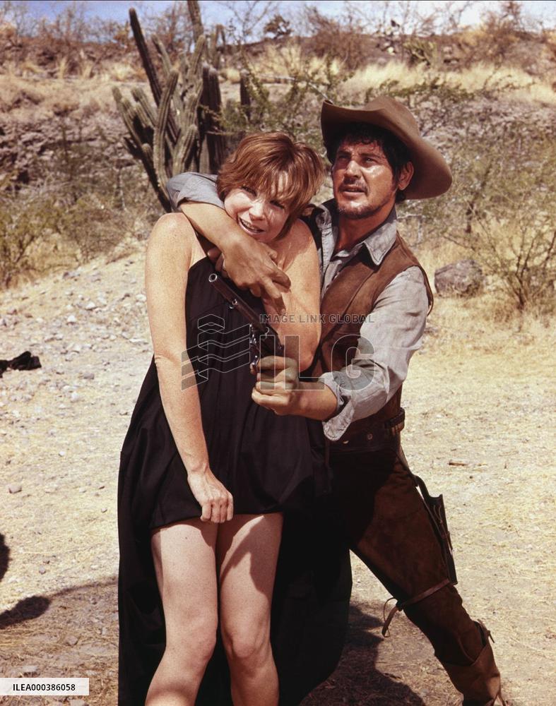 Two Mules For Sister Sara (1970)