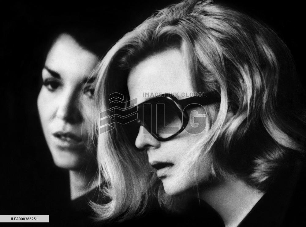 Opening Night (1977)