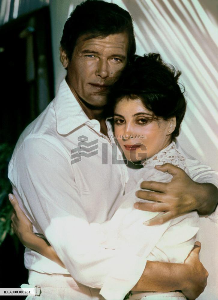 Shout At The Devil (1976)