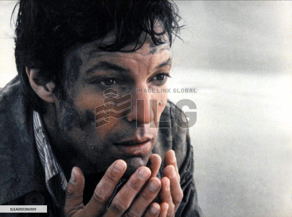 The Last Wave (1977)