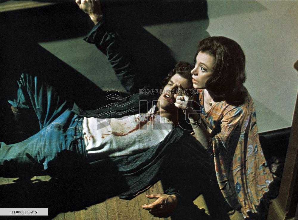 Night Of Dark Shadows (1971)