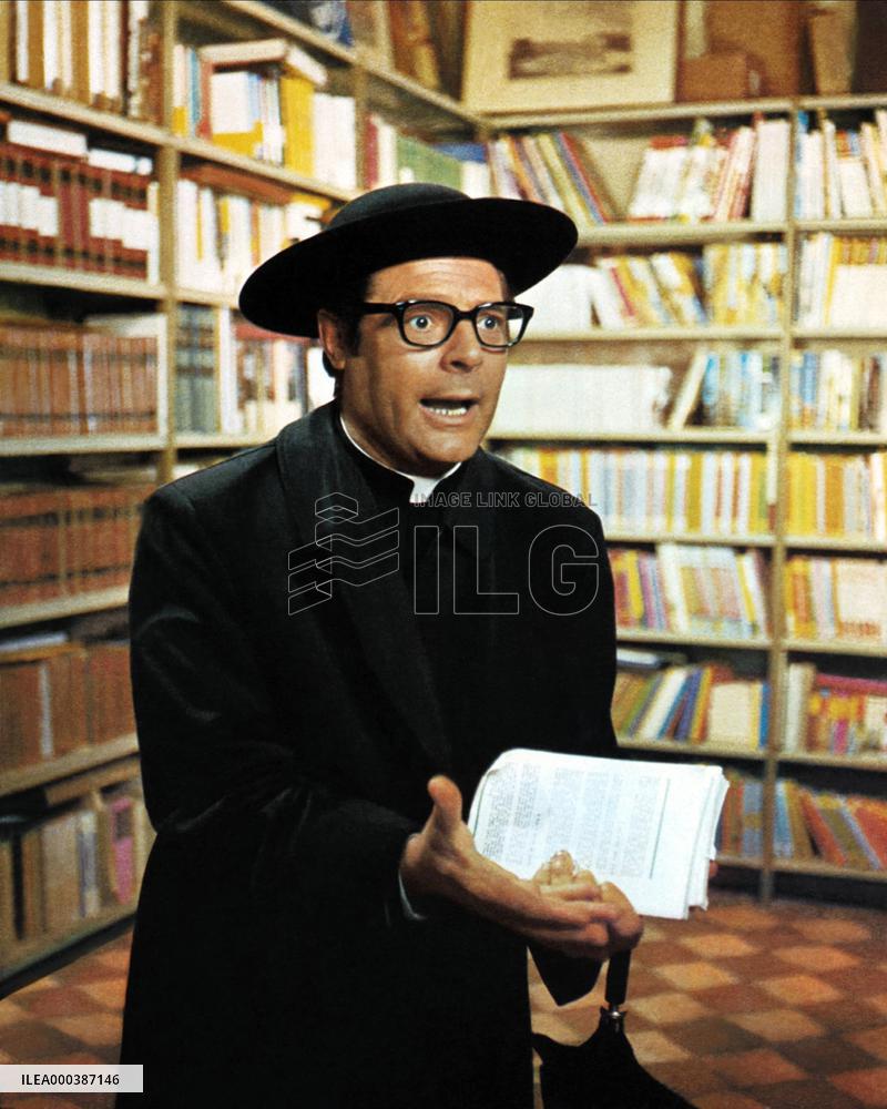 The Priest'S Wife (1970)