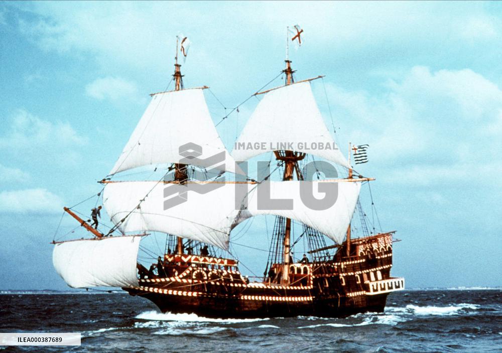Scarlet Buccaneer; Swashbuckle (1976)