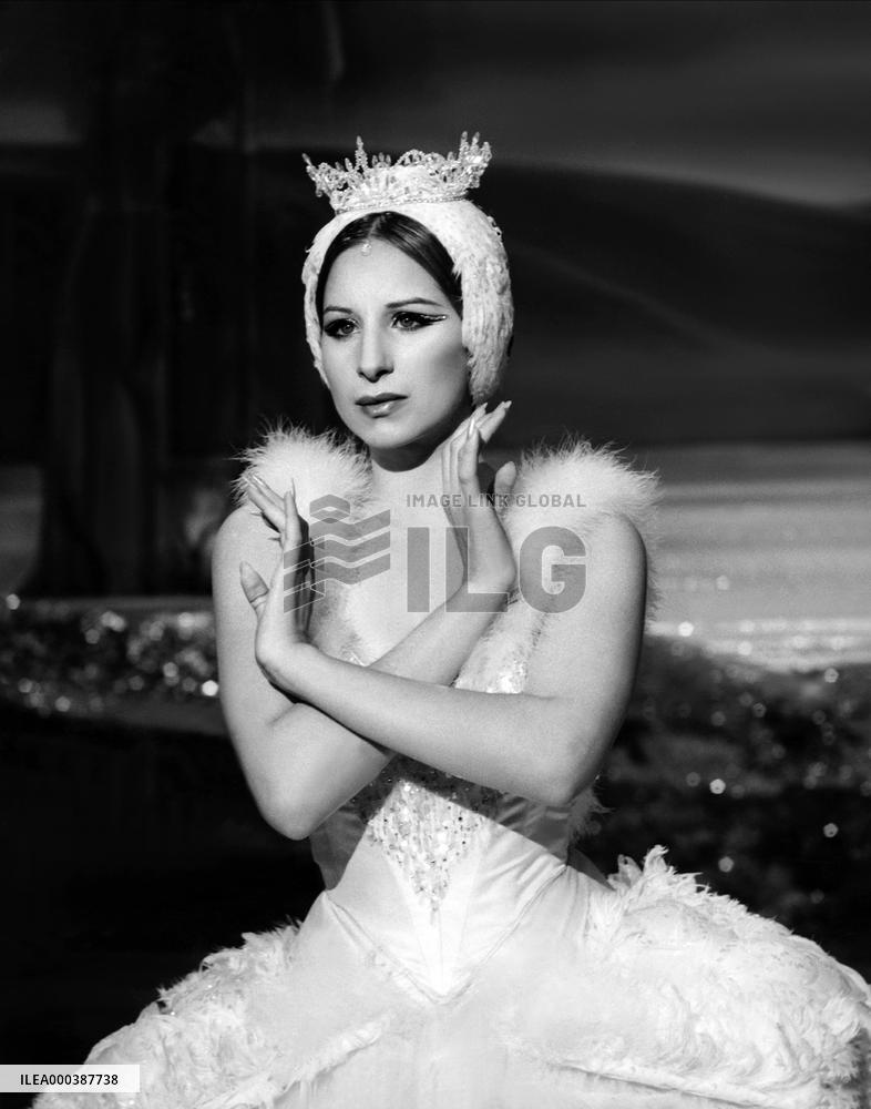Funny Lady (1975)