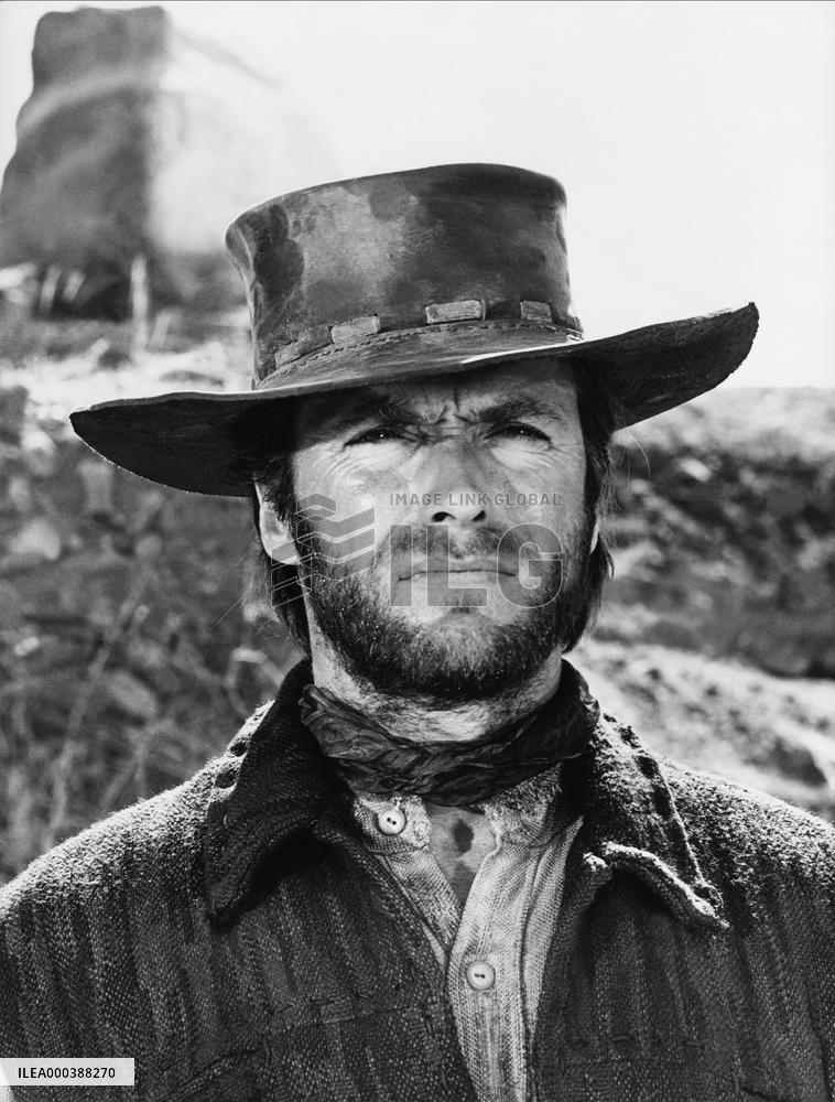 Two Mules For Sister Sara (1970)