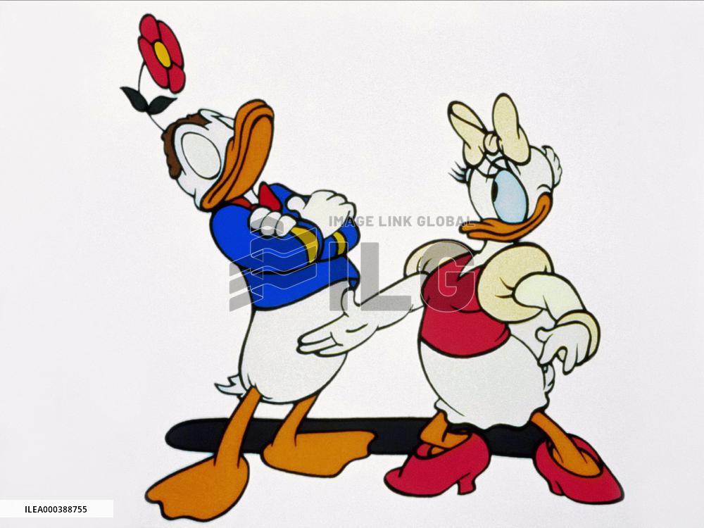 Donald Loves Daisy (1975)