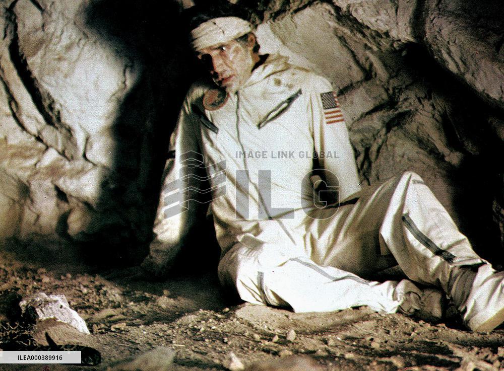 Capricorn One (1977)