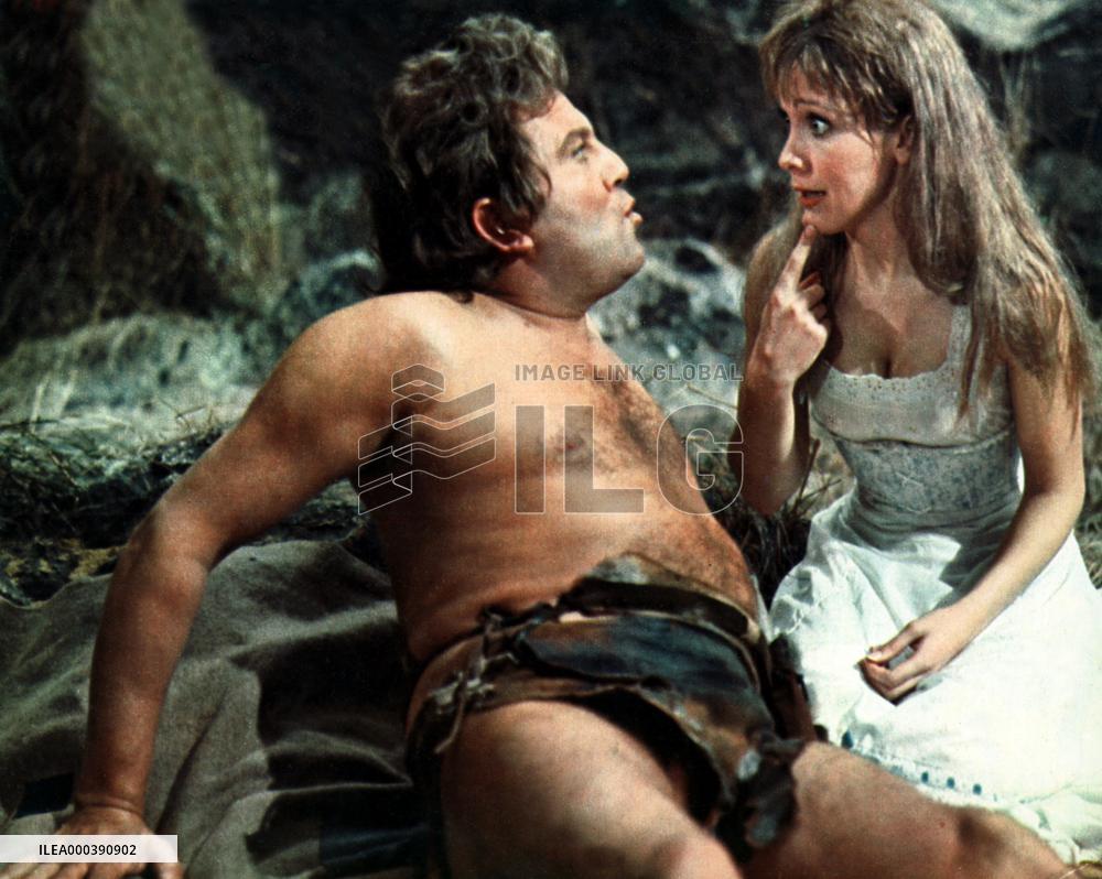 Carry On Up The Jungle (1970)