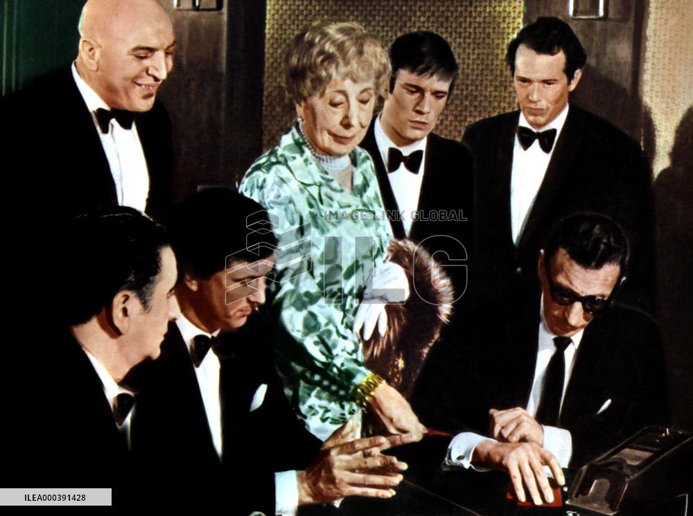 Crooks And Coronets (1970)