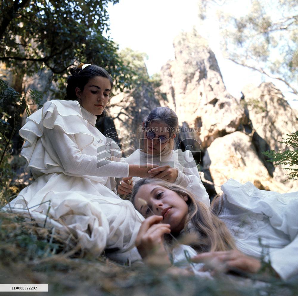 Picnic At Hanging Rock (1975)