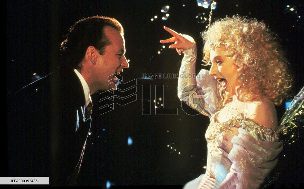 Scrooged (1988)