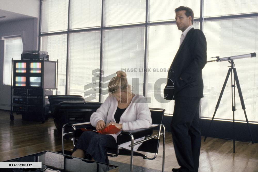 Nine 1/2 Weeks (1986)