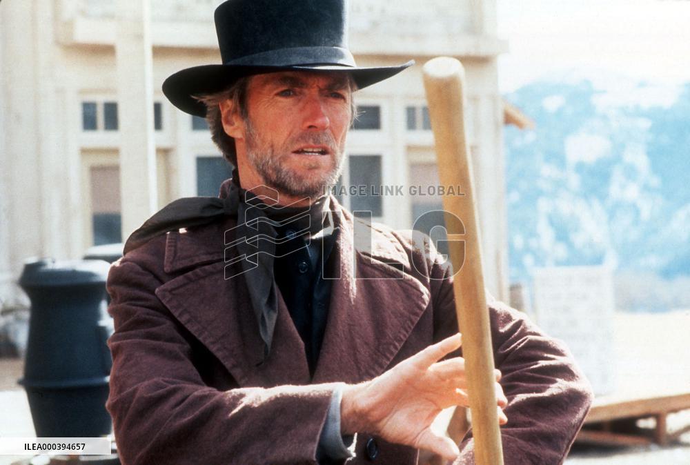 Pale Rider (1985)