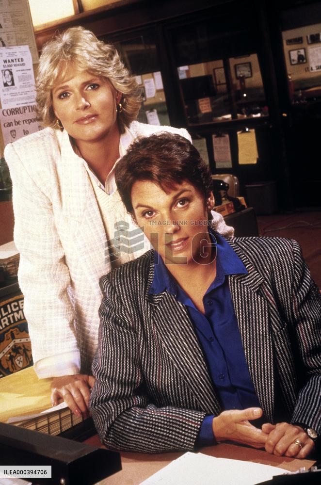 Cagney & Lacey (1981)