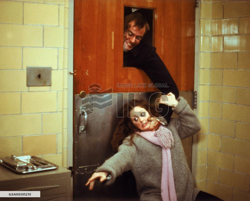 He Knows You'Re Alone (1980)