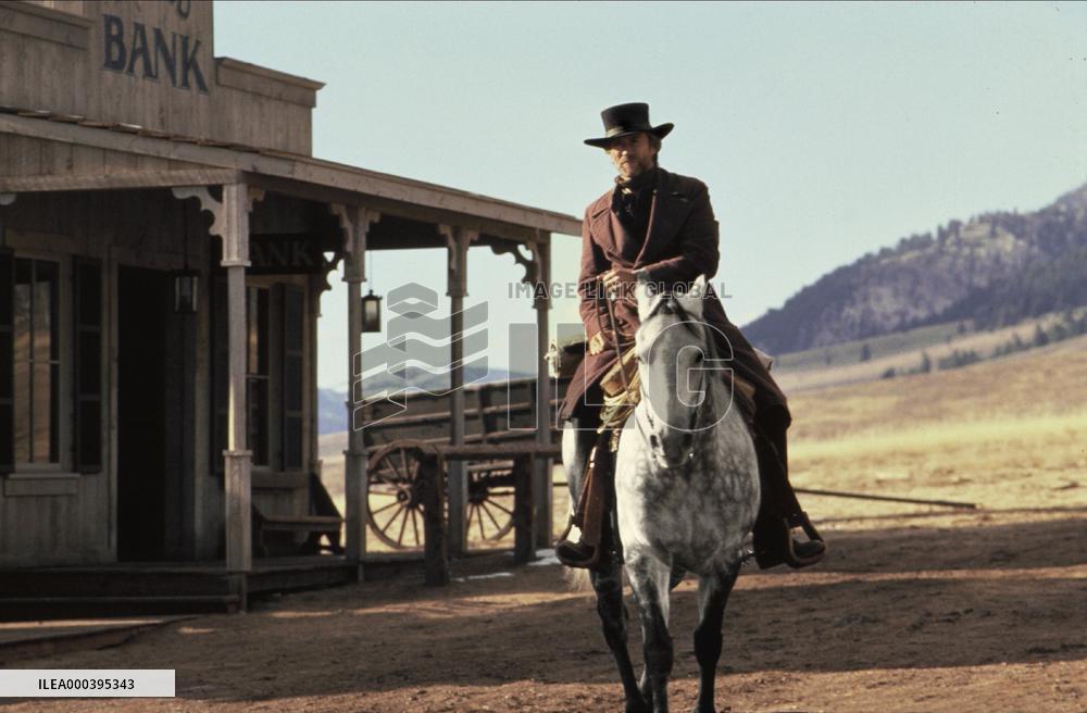Pale Rider (1985)