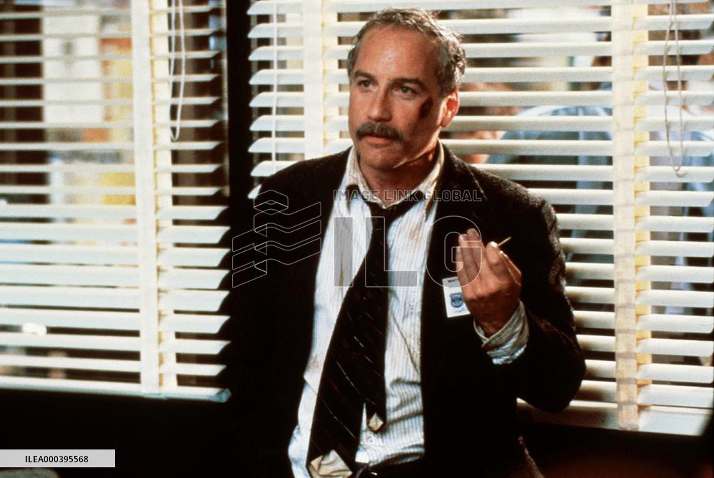 Stakeout (1987)