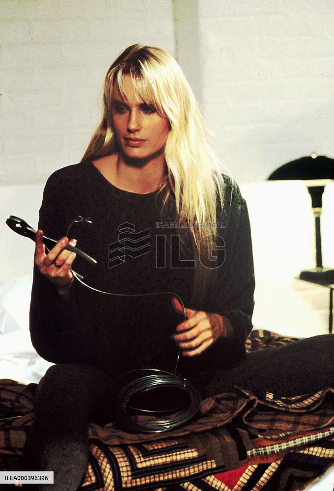 Legal Eagles (1986)