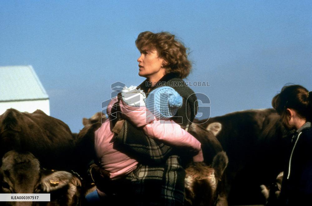 Country (1984)