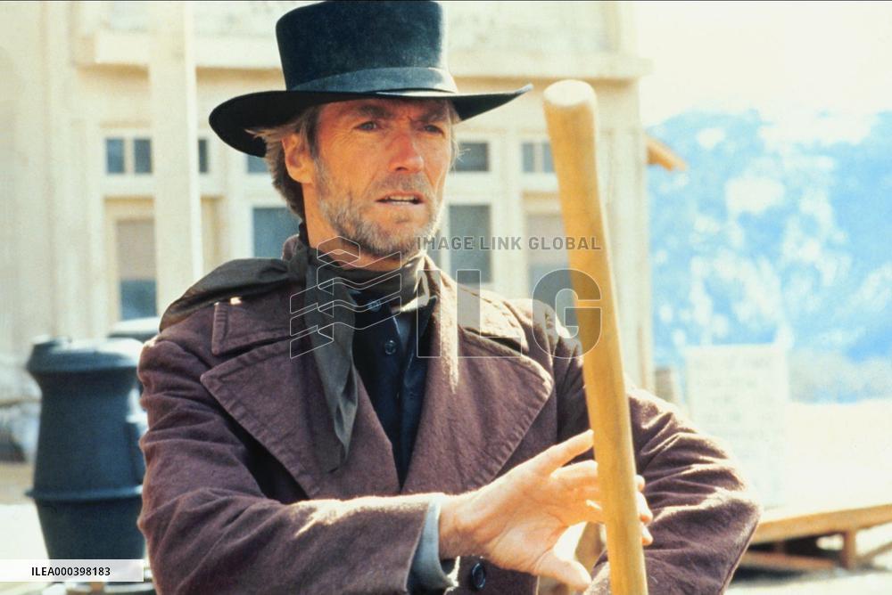 Pale Rider (1985)
