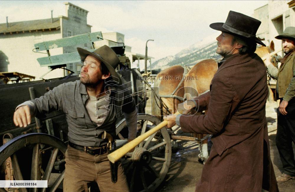 Pale Rider (1985)