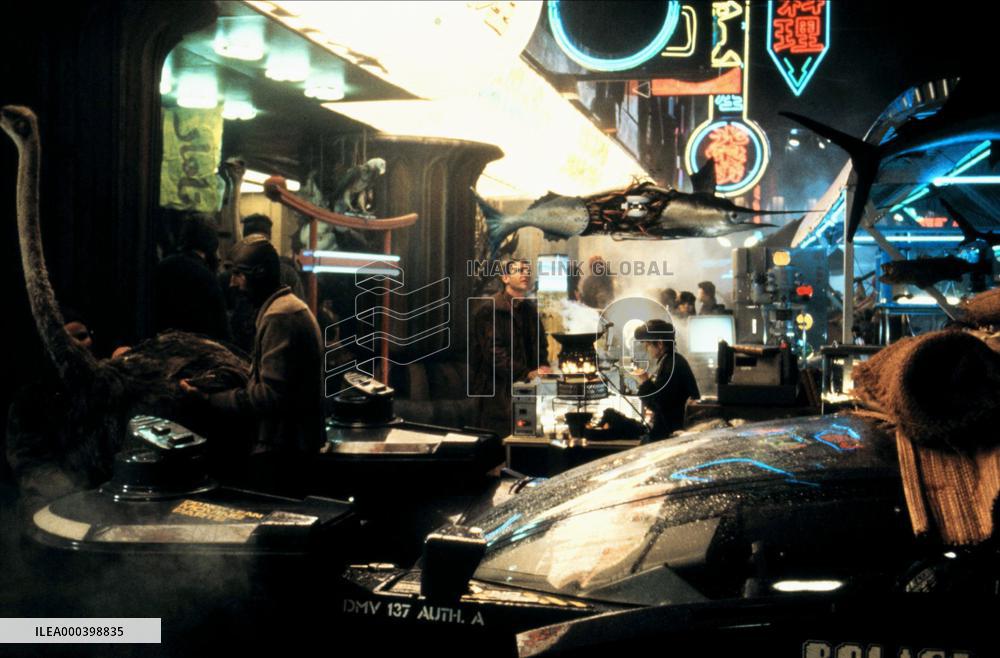Blade Runner (1982)