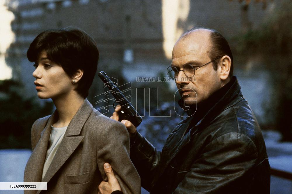 Gotcha! (1985)