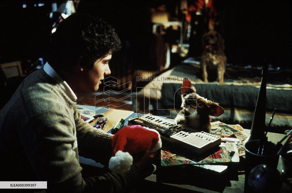 Romancing The Stone (1984)