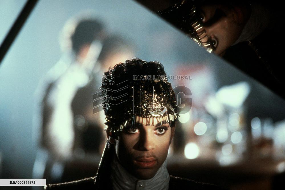 Under The Cherry Moon (1986)