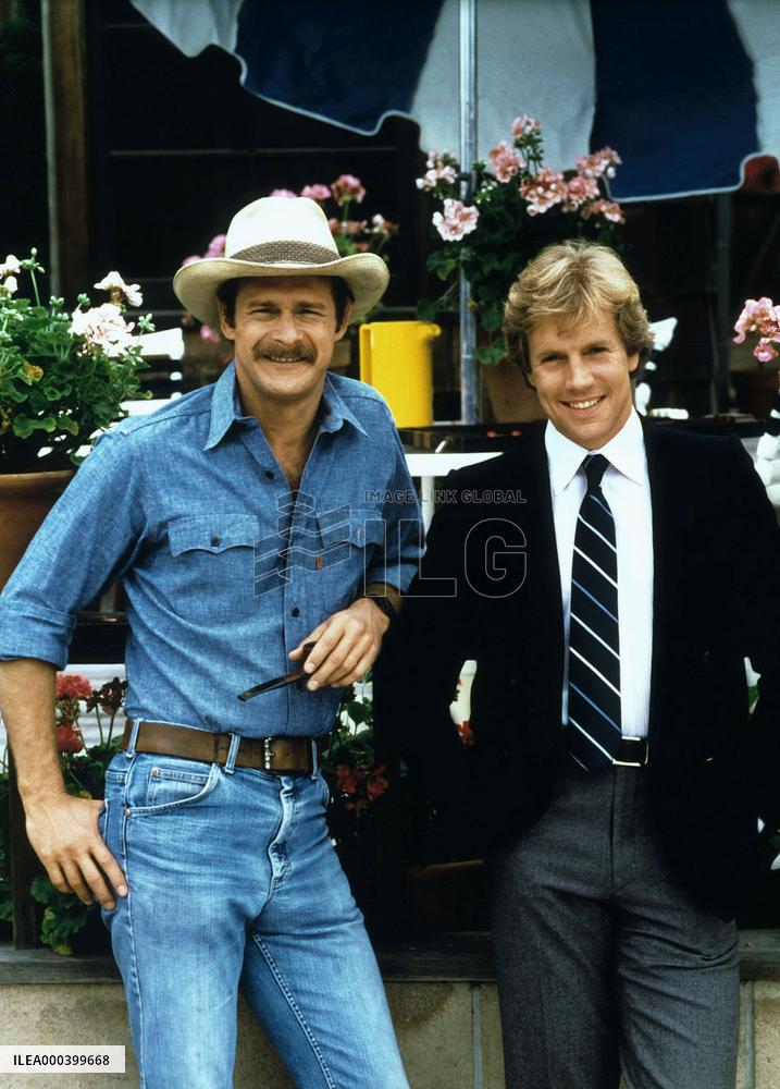 Simon & Simon (1981)