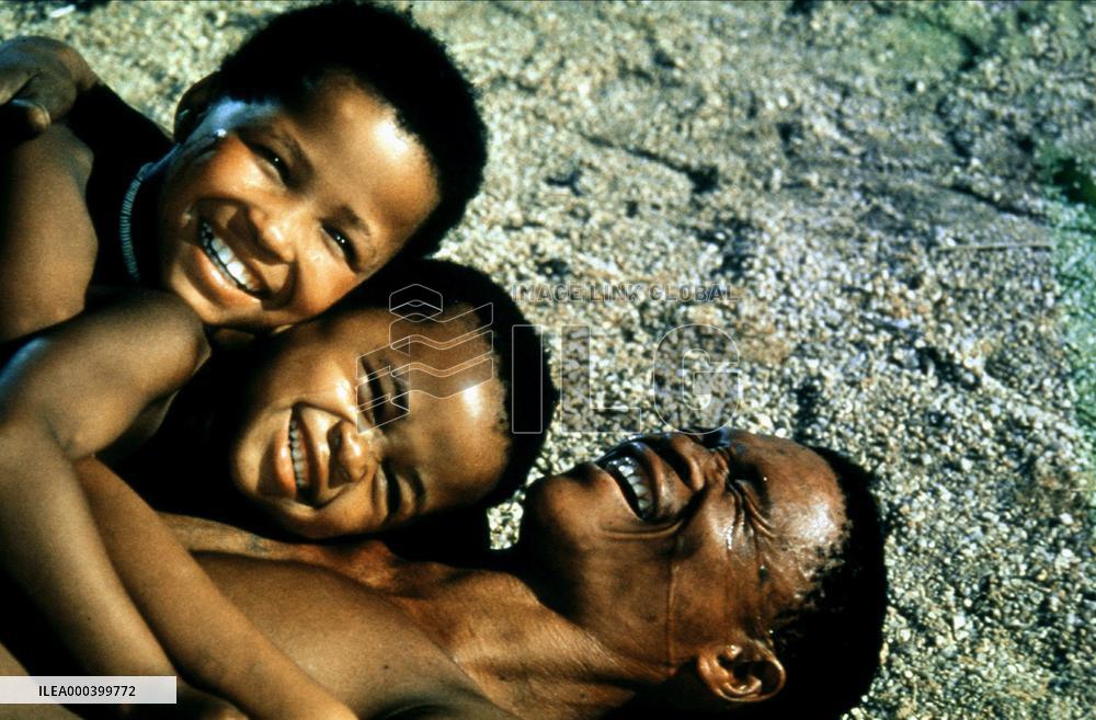 The Gods Must Be Crazy Ii (1989)