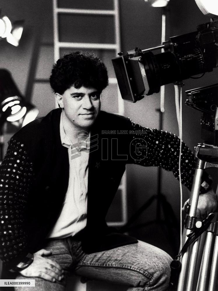 Women On The Verge Of Nervous (1988)