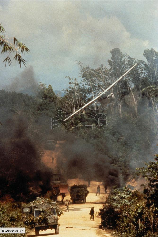 Bat 21; Bat*21 (1988)