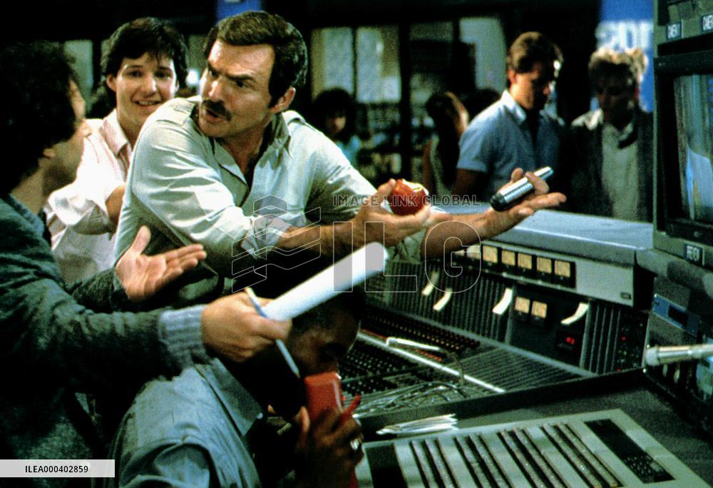 Switching Channels (1988)