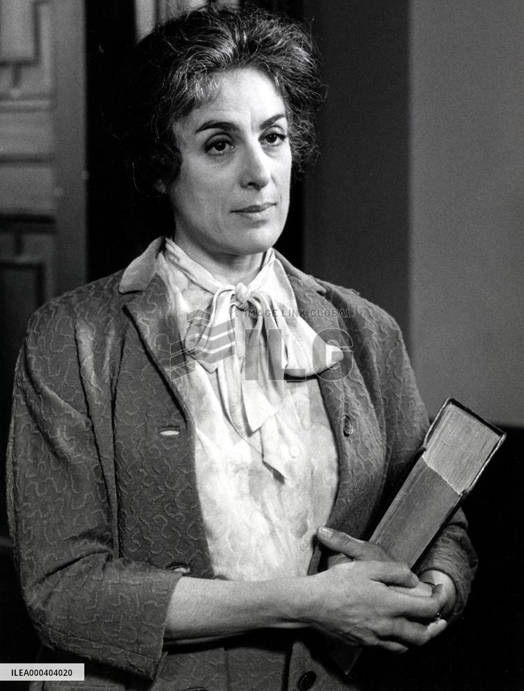 Quartermaine'S Terms (1987)