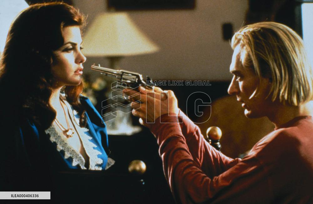 Boxing Helena (1993)