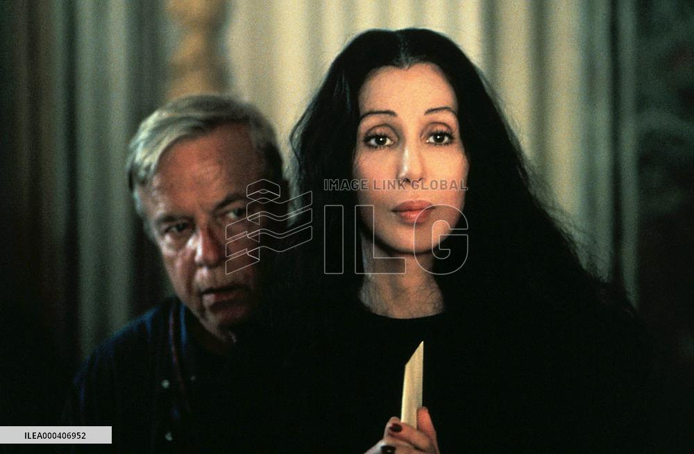 Tea With Mussolini (1999)