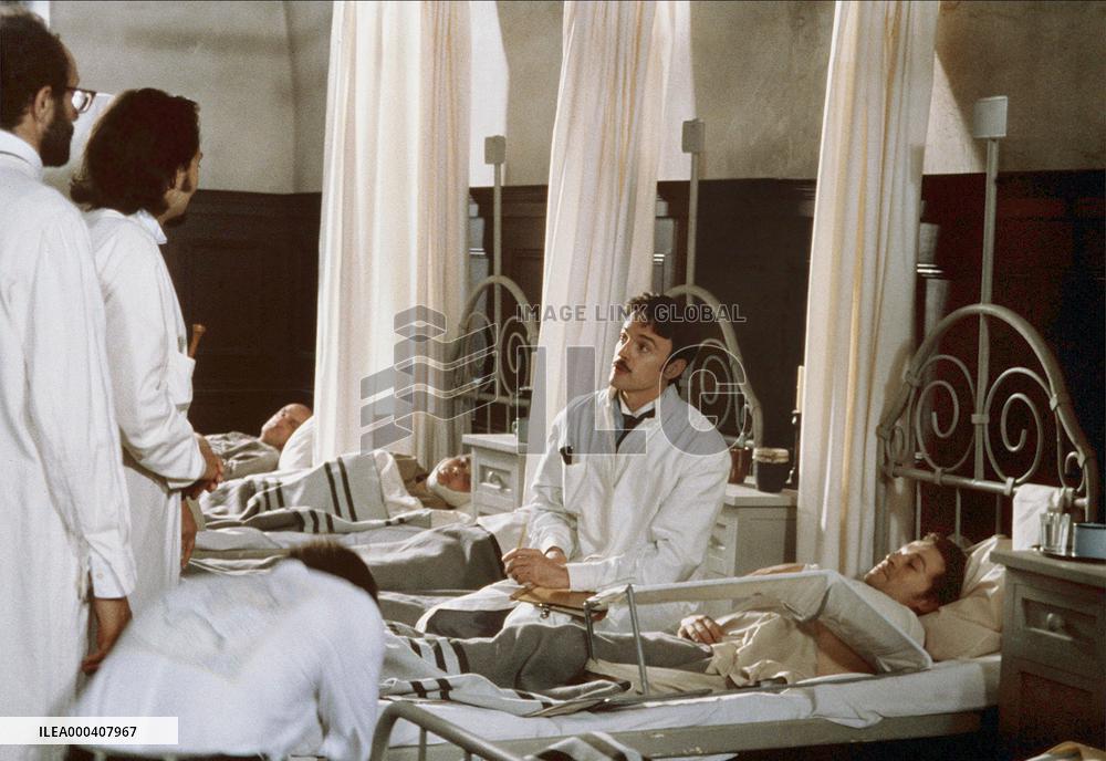 Love Lies Bleeding (1999)