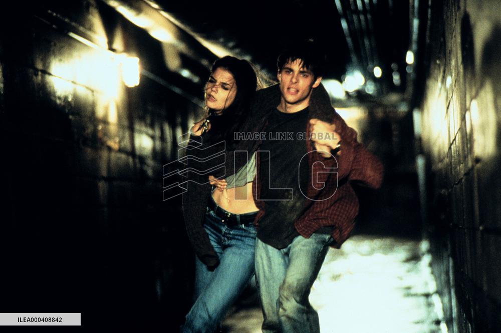 Disturbing Behavior (1998)