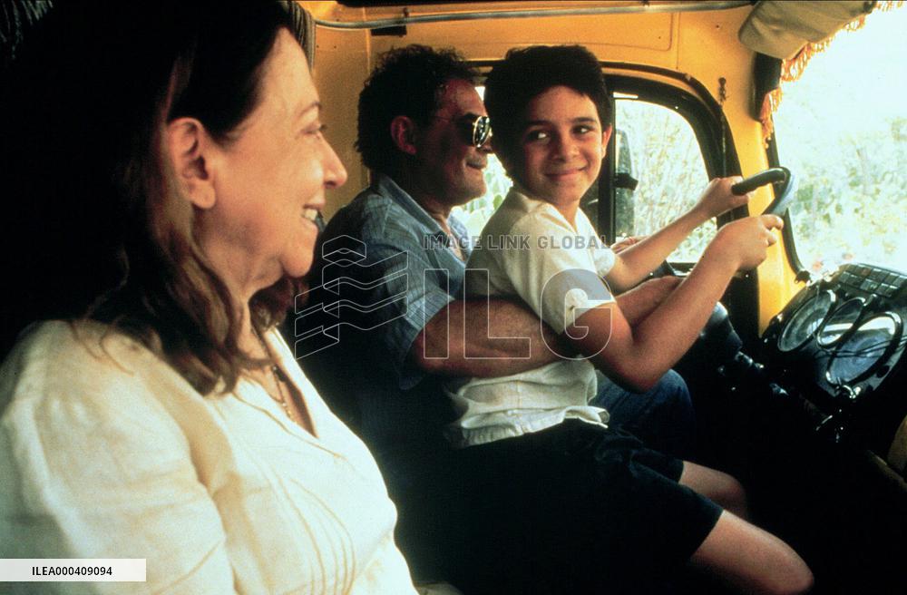 Central Station (1998)