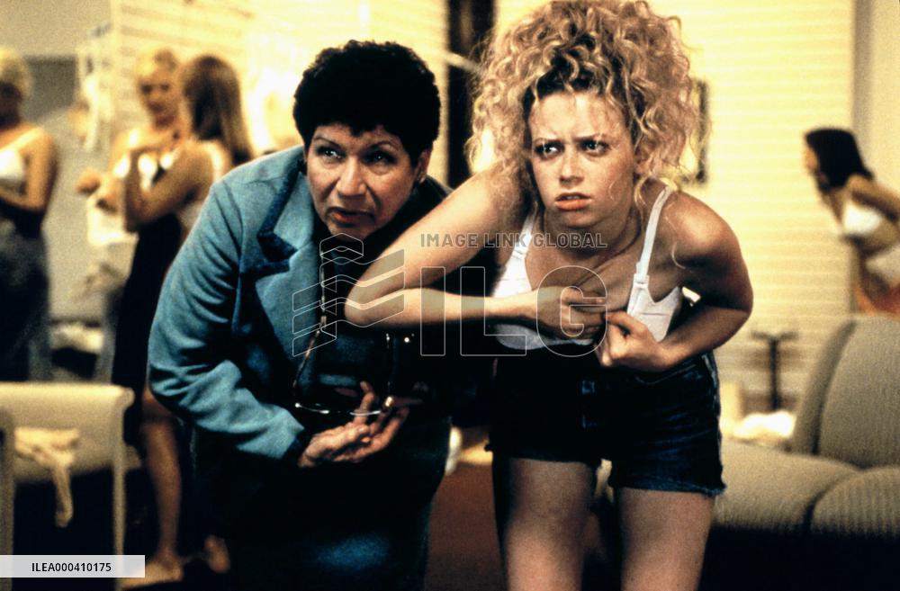 Slums Of Beverly Hills (1998)