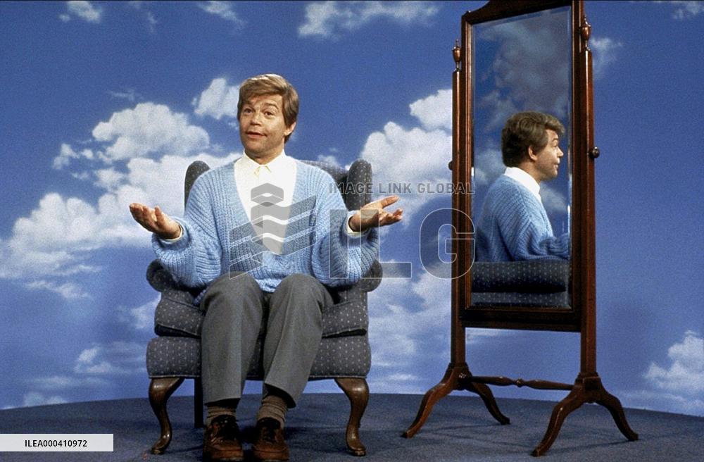 Stuart Saves His Family (1995)