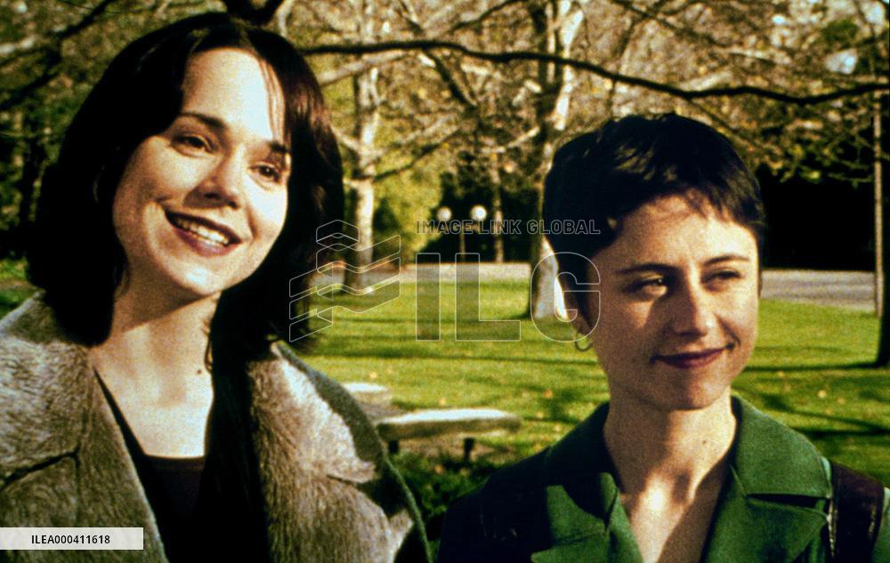 Love And Other Catastrophes (1996)