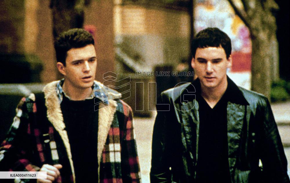 Love And Other Catastrophes (1996)