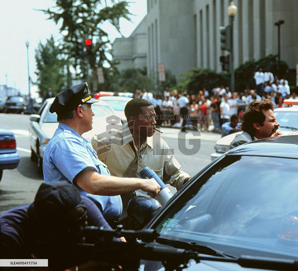 Murder At 1600 (1997)