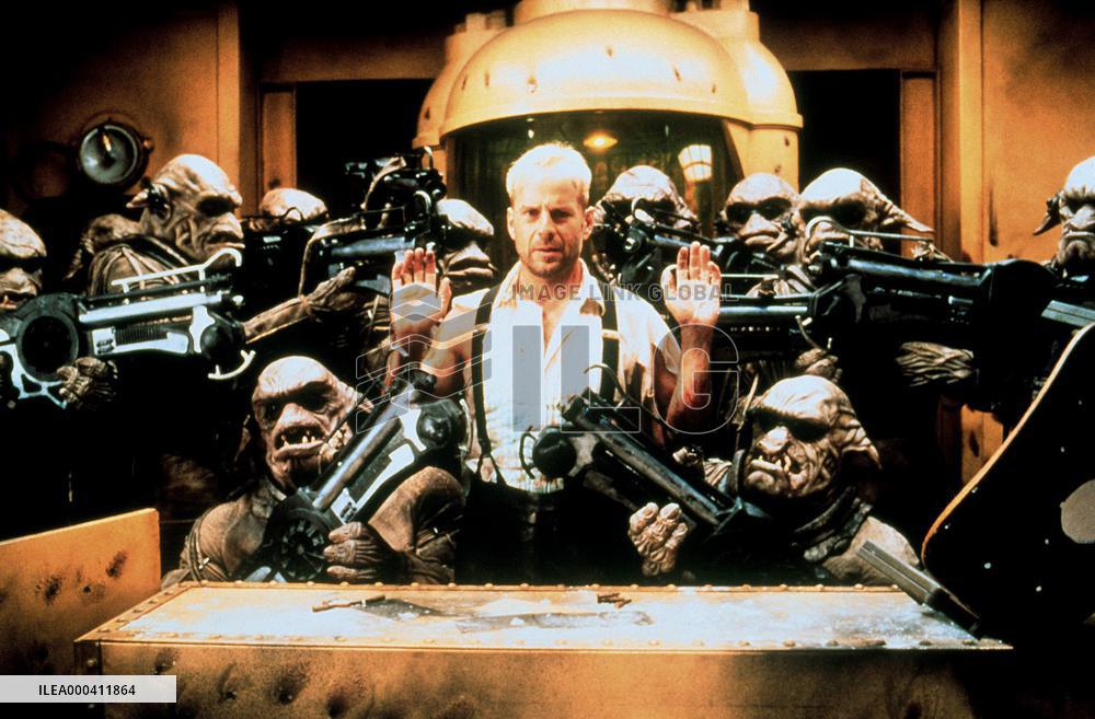 The Fifth Element (1997)