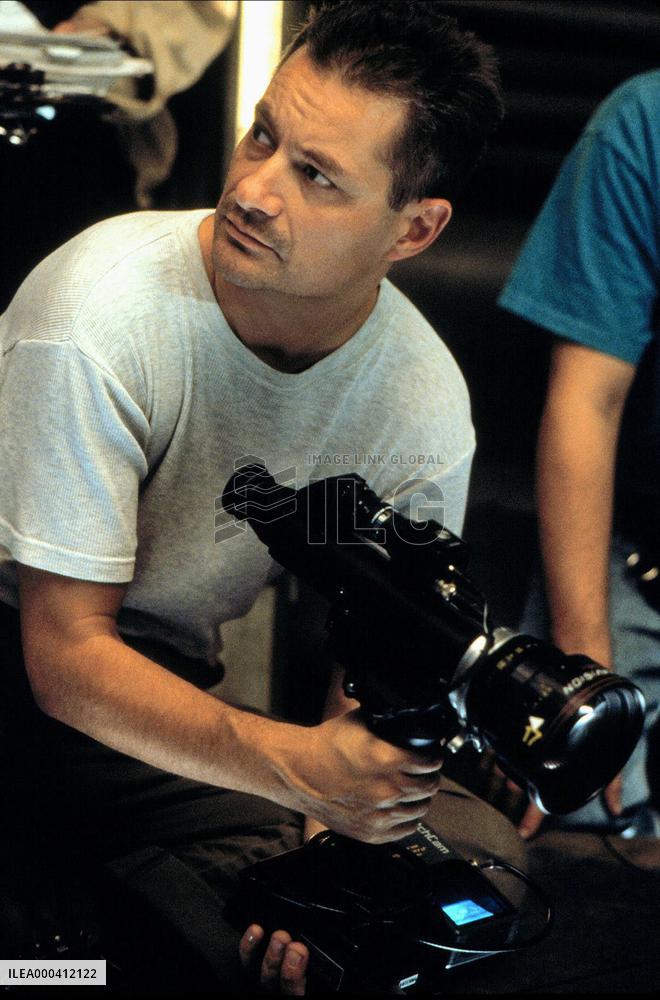 Alien: Resurrection ; Alien 4 (1997)