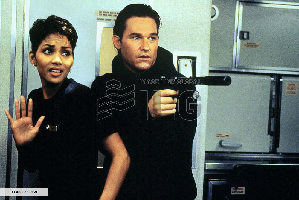 Executive Decision (1996)