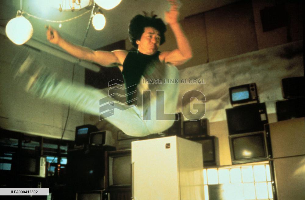 Rumble In The Bronx (1995)