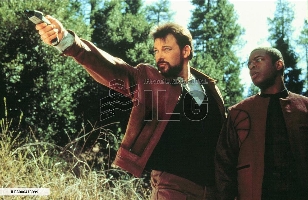 Star Trek: First Contact (1996)